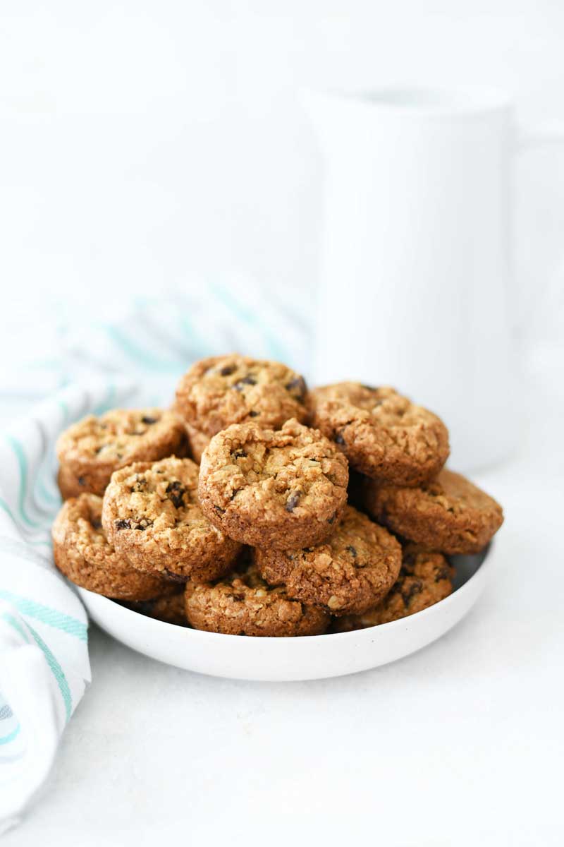 Oatmeal Chocolate Chip Cookies in a white bowl.