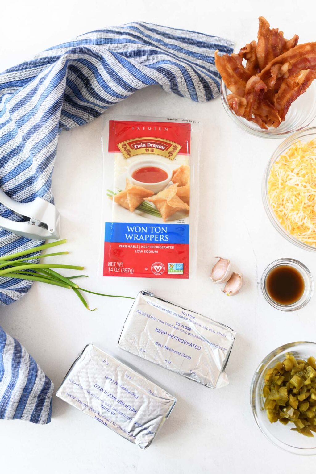 Jalapeño Popper Baked Wonton Cups Muffin Tin Recipes